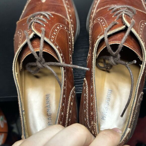 Magnanni Mens Size 11 Brown Leather Wingtip Oxford Dress Shoes - Picture 8 of 13